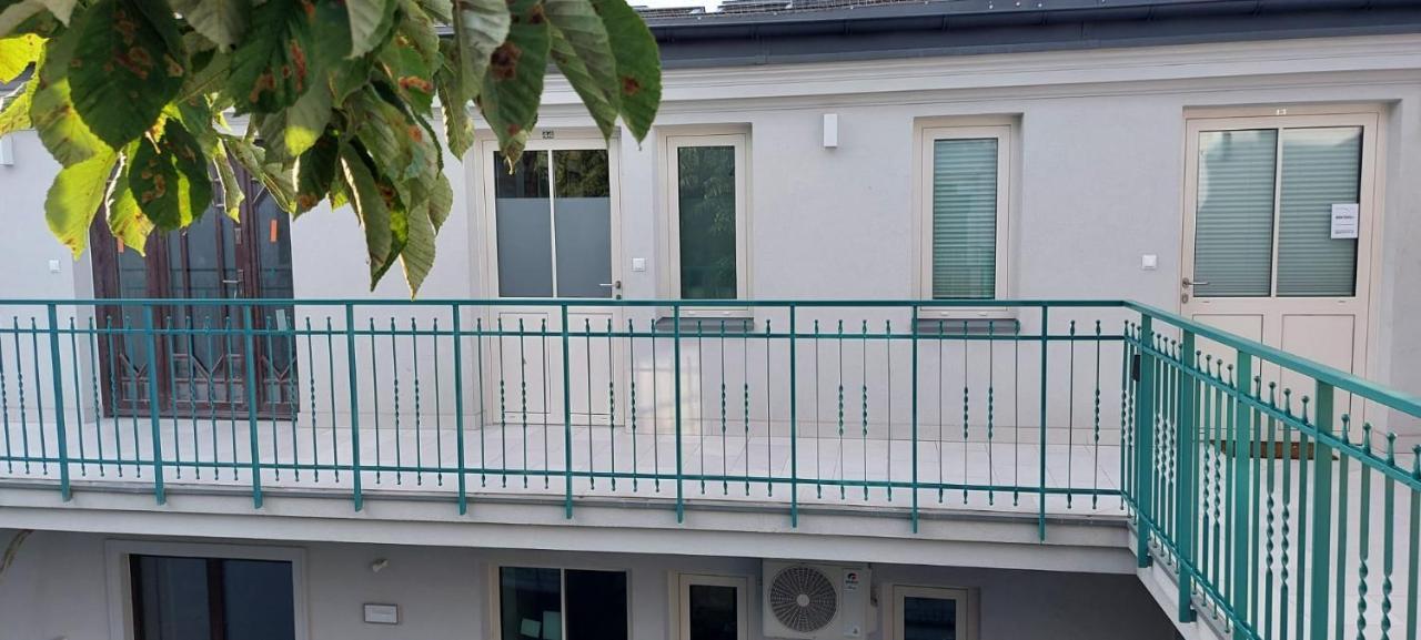 Juwel Apartments Krakow Z Widokiem Na Wawel Ap 47 Εξωτερικό φωτογραφία